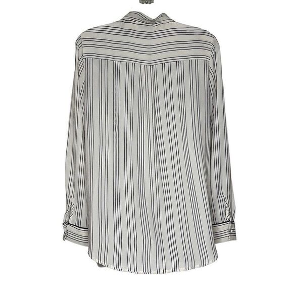 Who What Wear Pinstriped Button Down Small - Picture 4 of 6